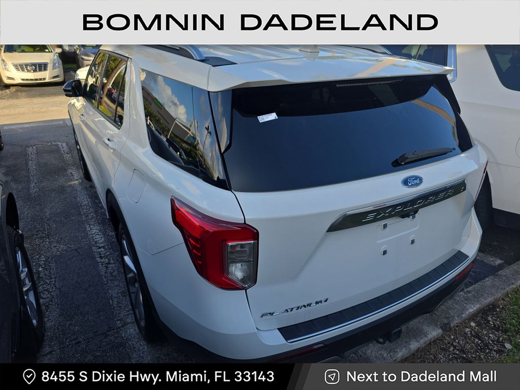 2023 Ford Explorer Platinum photo 3