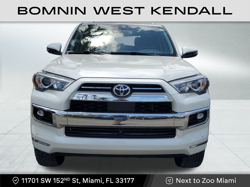 2022 Toyota 4Runner Limited photo 2