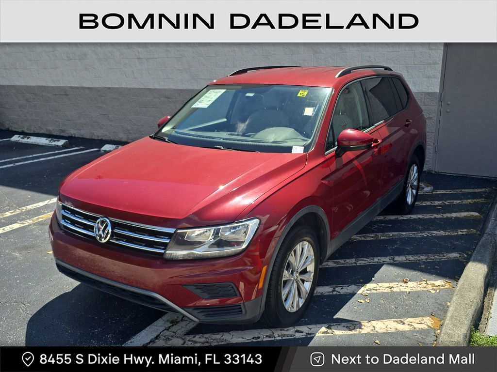 2018 Volkswagen Tiguan S photo 2
