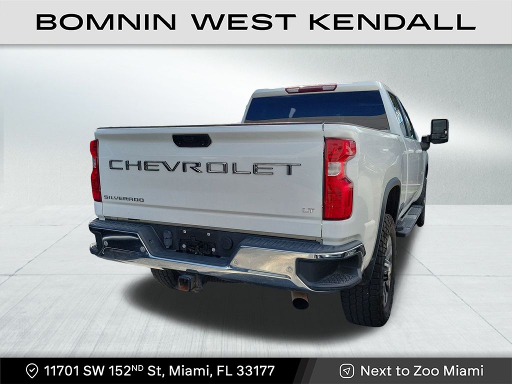 2021 Chevrolet Silverado 2500HD LT photo 4