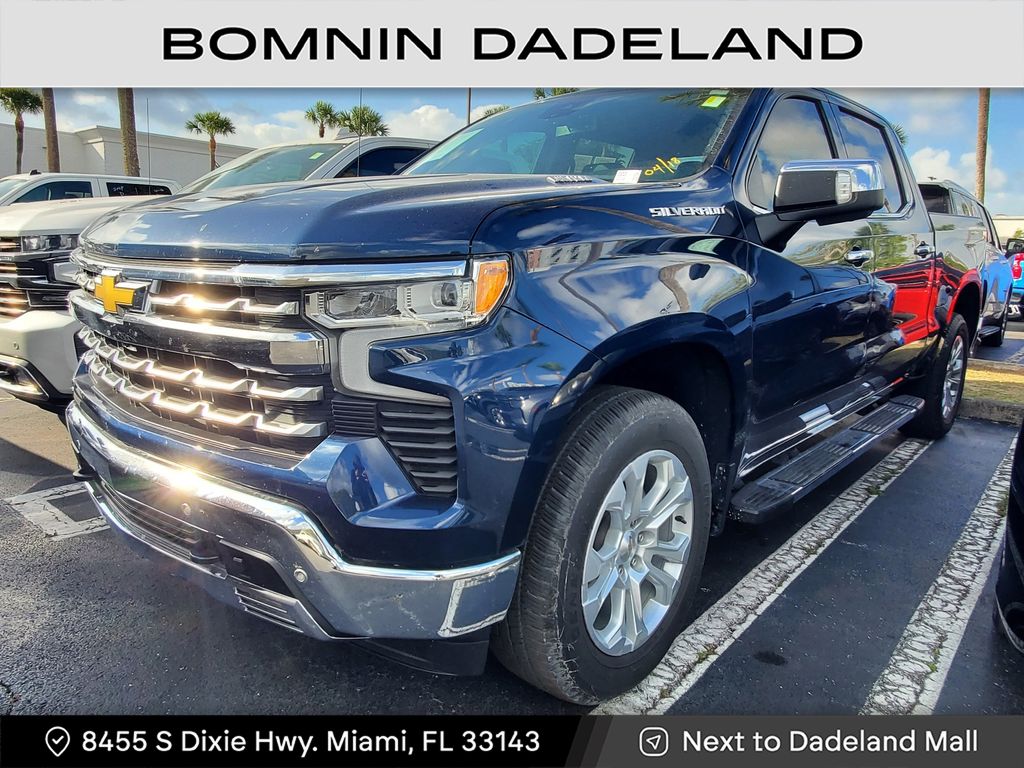 2023 Chevrolet Silverado 1500 LTZ photo 2