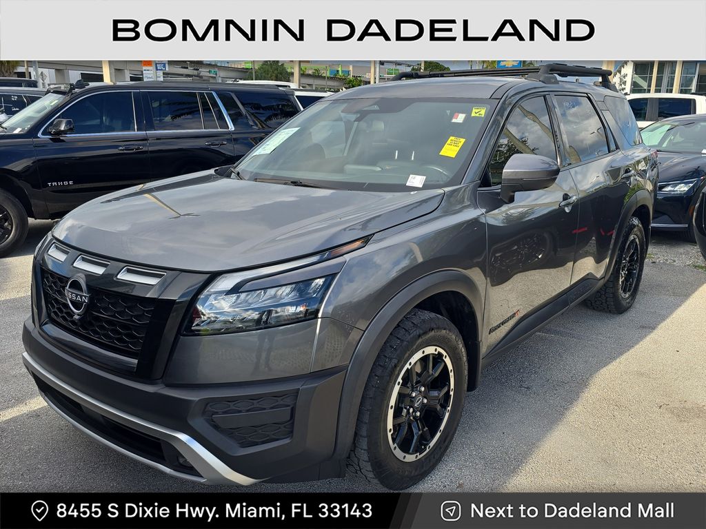 2023 Nissan Pathfinder Rock Creek photo 2