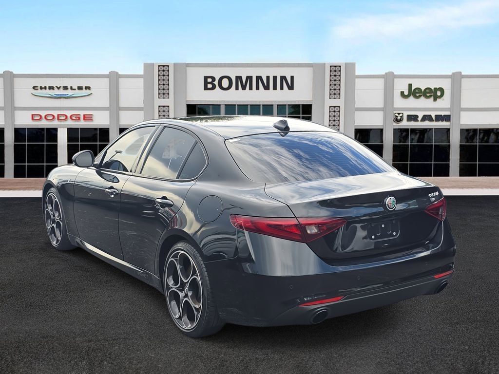 Used 2023 Alfa Romeo Giulia Ti Sedan