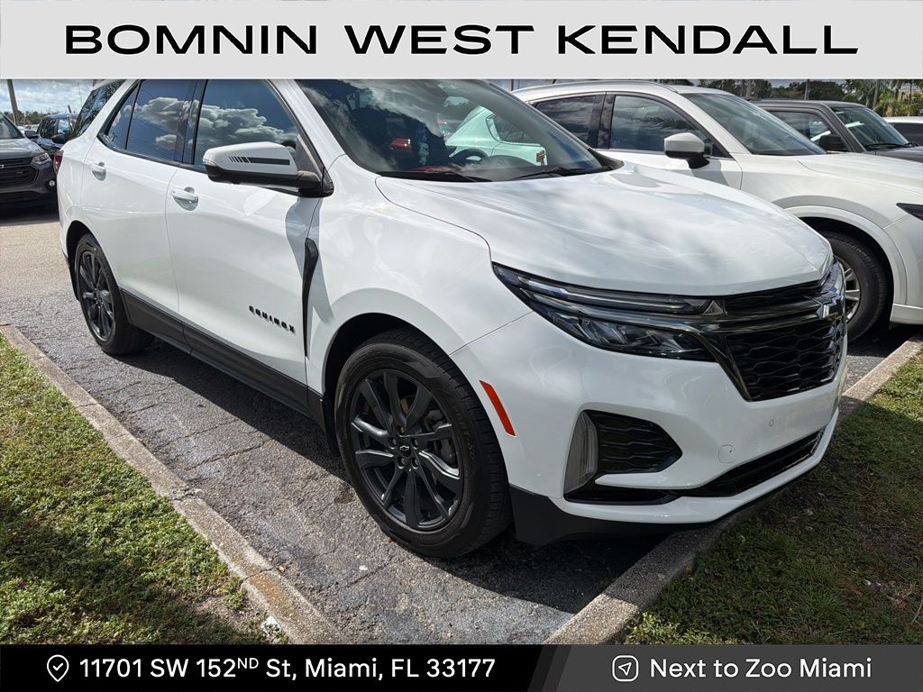 2022 Chevrolet Equinox RS photo 2