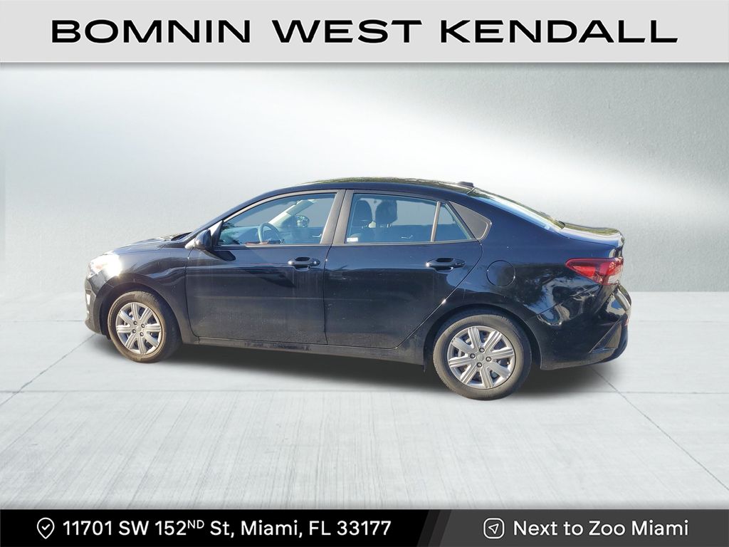 2023 Kia Rio LX photo 4
