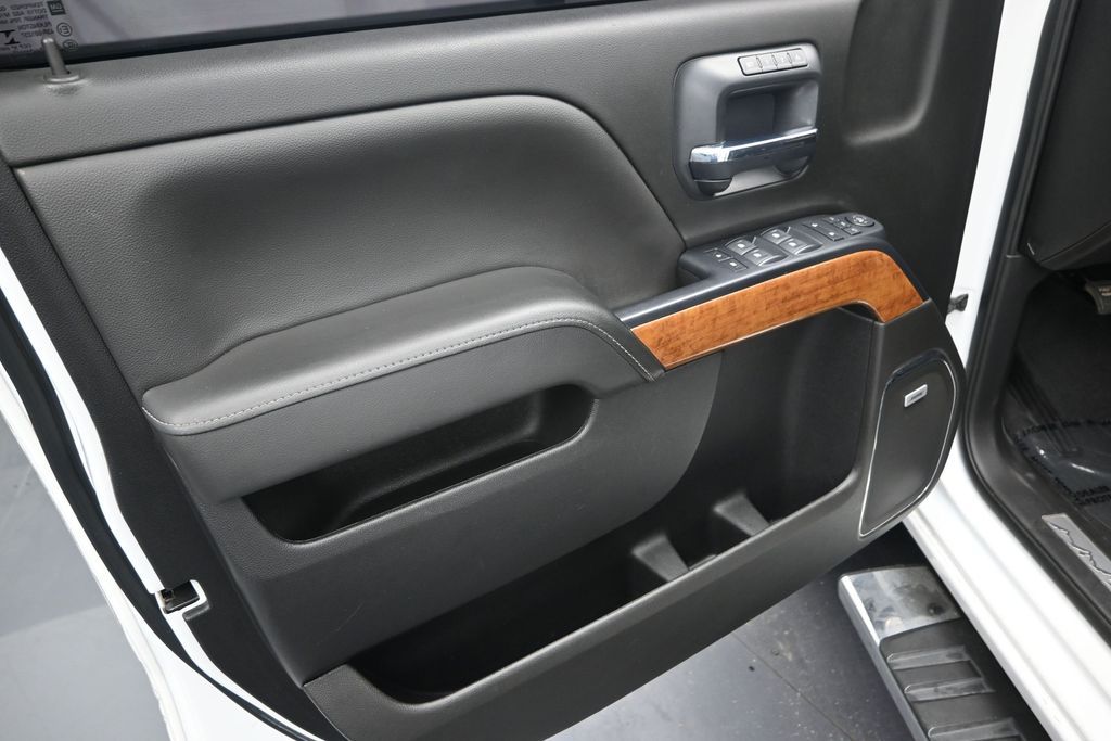 2019 Chevrolet Silverado 3500HD High Country - Photo 10