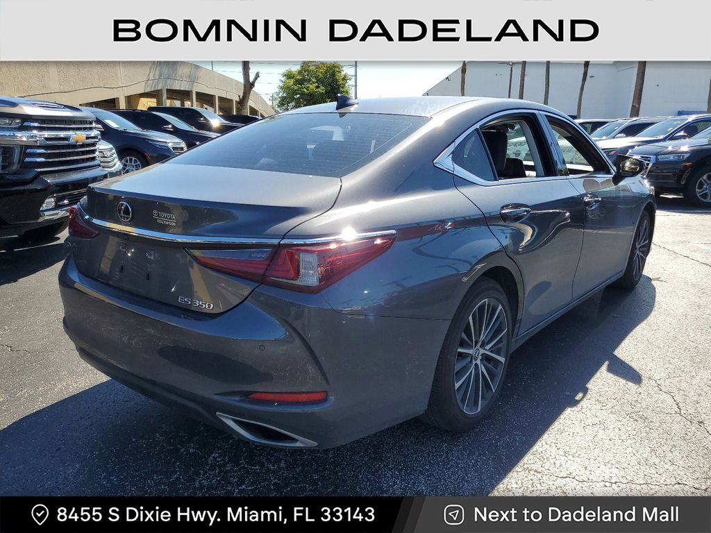 2022 Lexus ES 350 photo 4