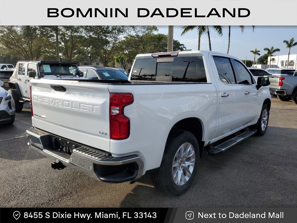 2022 Chevrolet Silverado 1500 LTZ photo 4