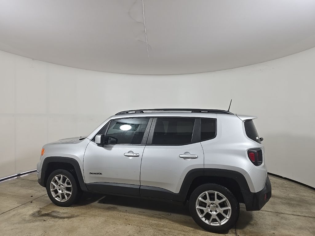 2019 Jeep Renegade Latitude photo 4