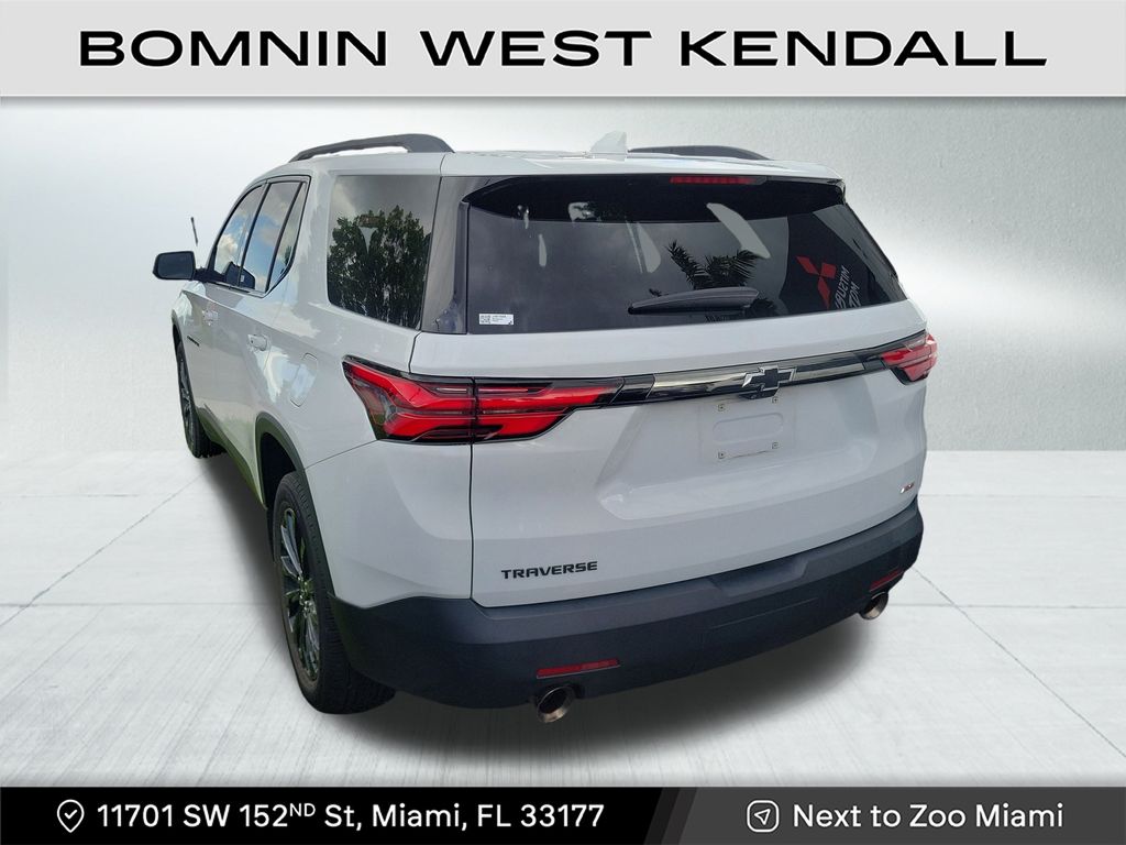 2023 Chevrolet Traverse RS photo 3