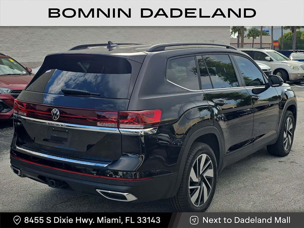 2024 Volkswagen Atlas SE Technology photo 4