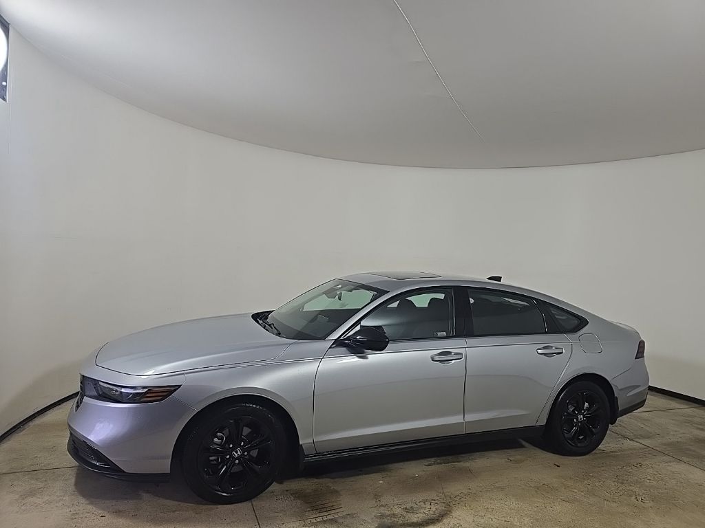 2025 Honda Accord SE photo 2