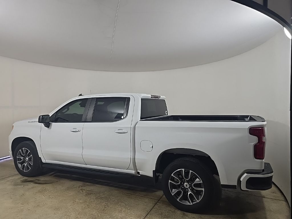 2022 Chevrolet Silverado 1500 RST photo 4