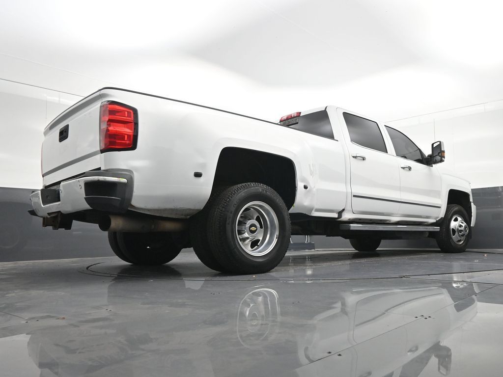 2019 Chevrolet Silverado 3500HD High Country - Photo 29