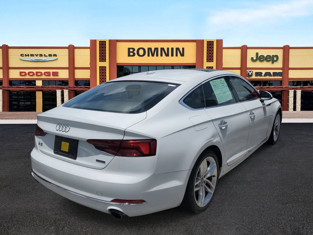 2019 Audi A5 Premium Quattro photo 3