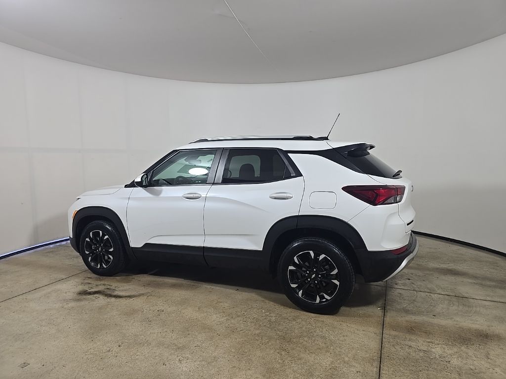 2022 Chevrolet Trailblazer LT photo 4