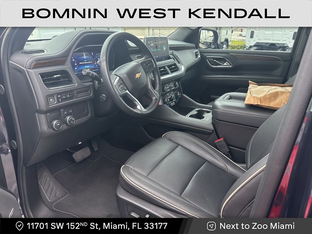 2023 Chevrolet Tahoe Premier photo 2