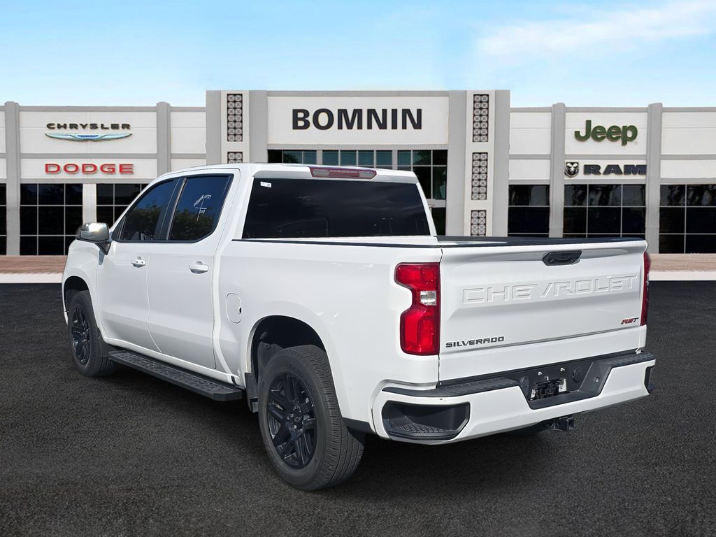 2022 Chevrolet Silverado 1500 RST photo 4