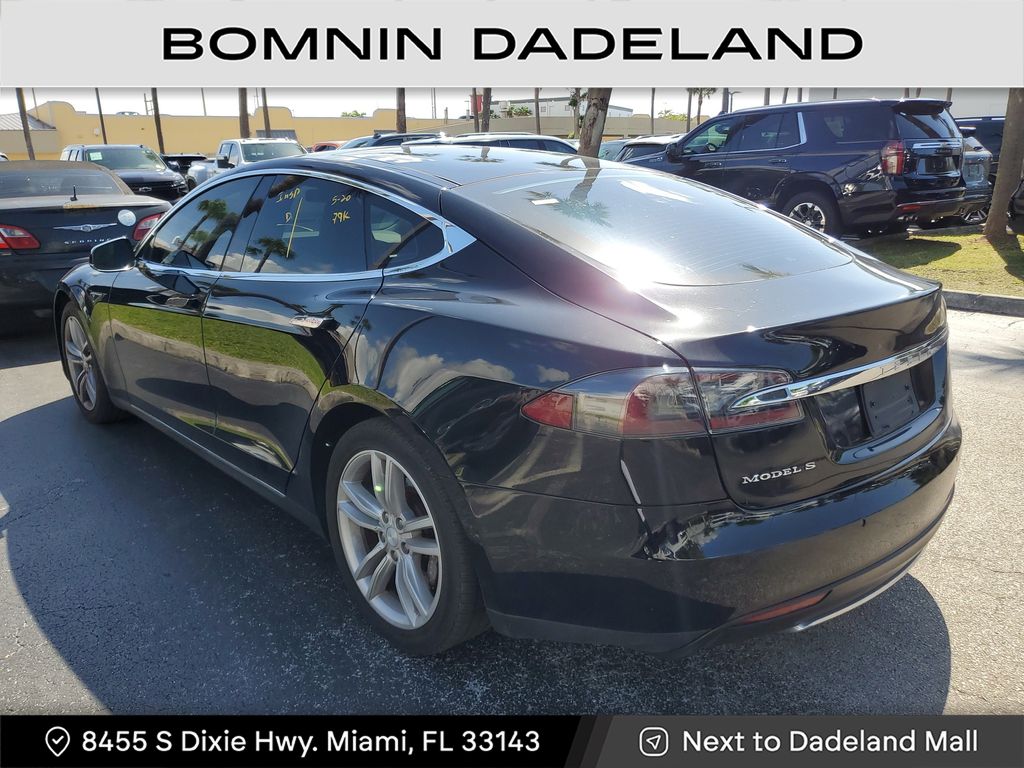 2014 Tesla Model S 60 photo 3