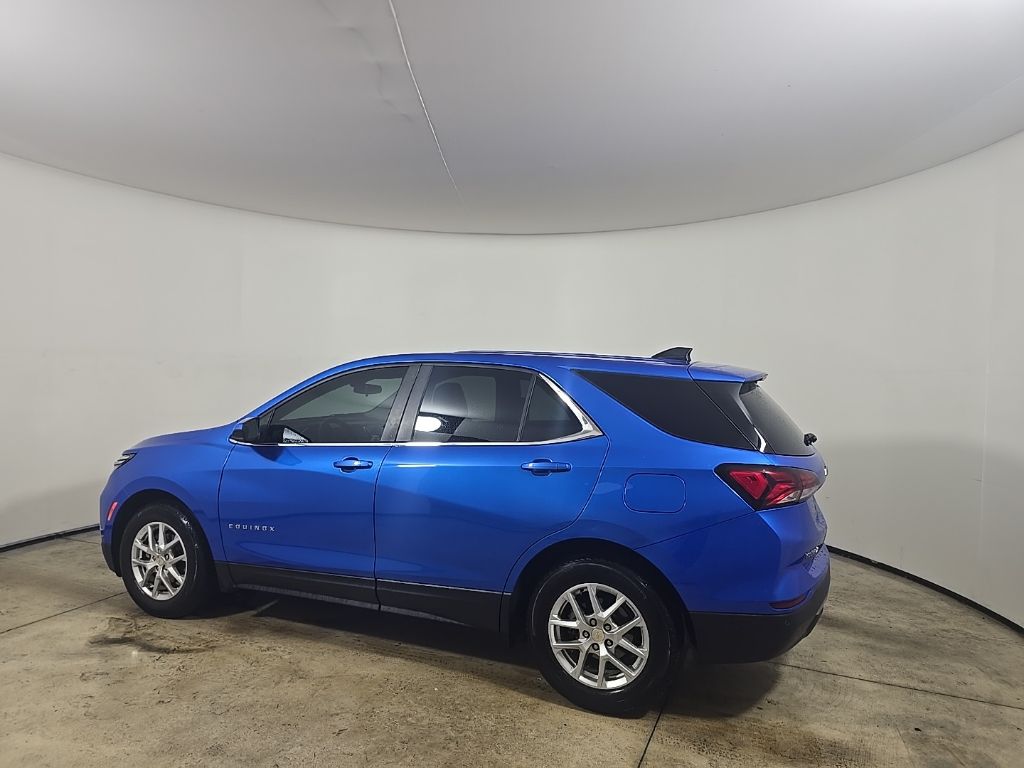 2024 Chevrolet Equinox LT photo 4