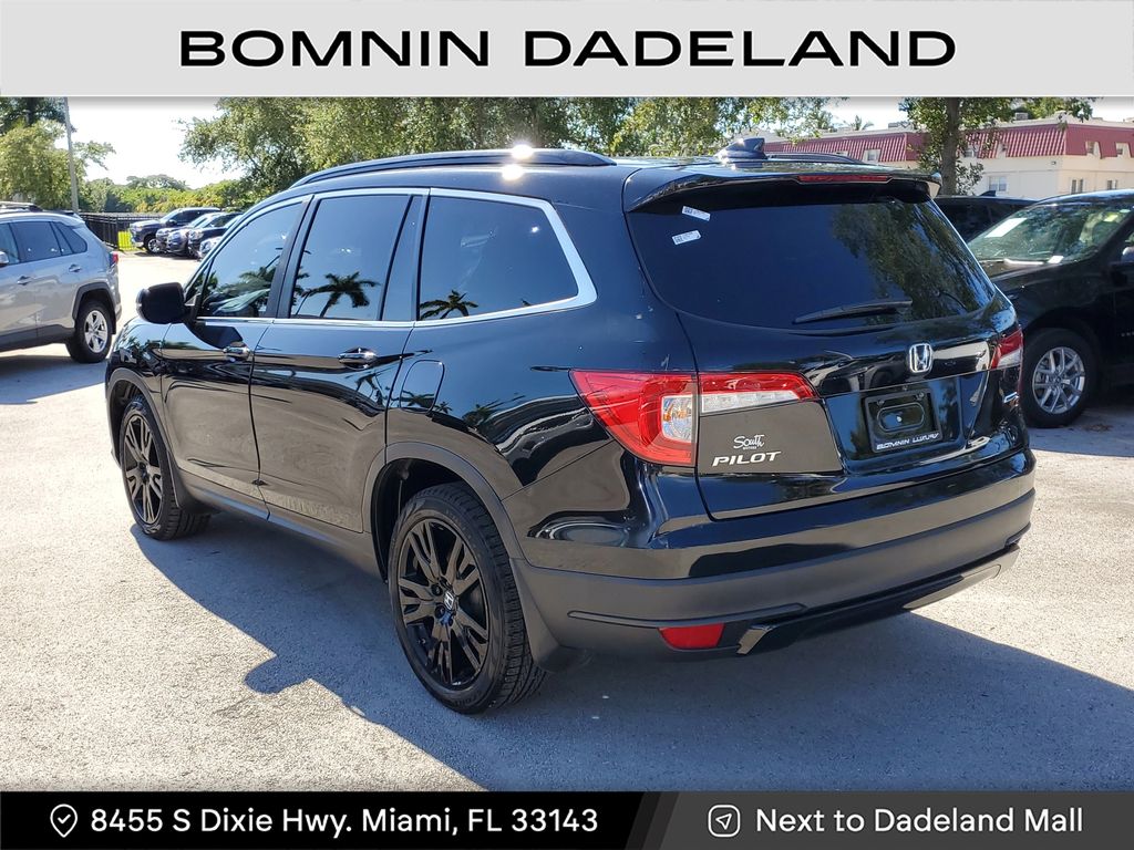 2022 Honda Pilot Special Edition photo 3