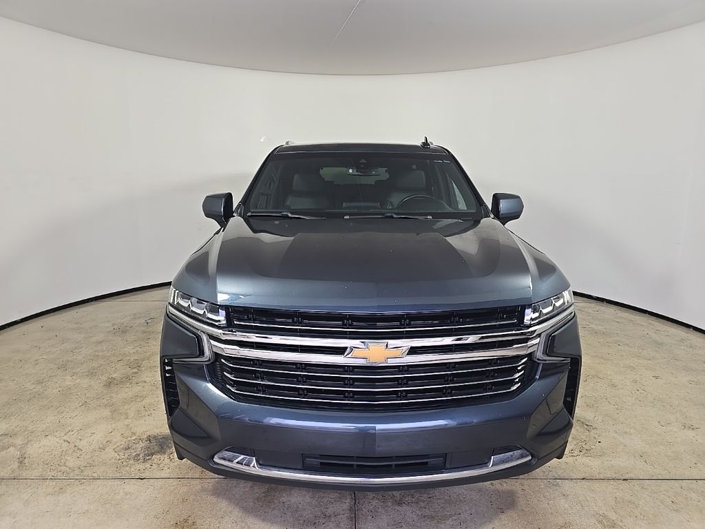 2021 Chevrolet Tahoe LT photo 3
