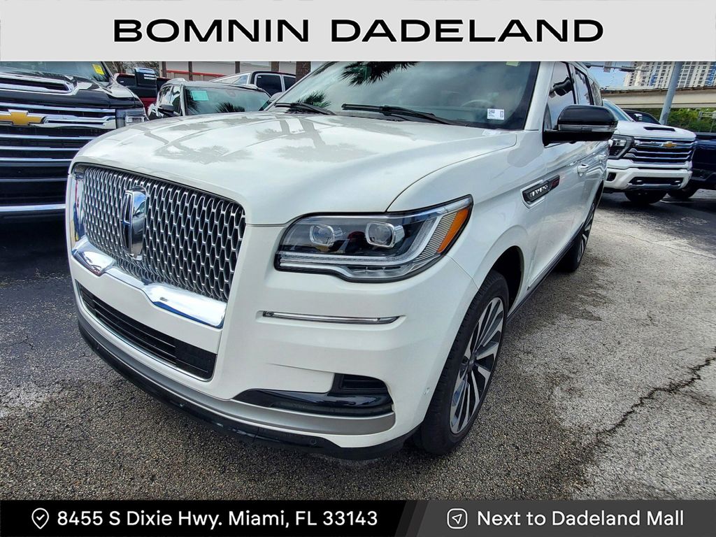 2023 Lincoln Navigator Reserve photo 2