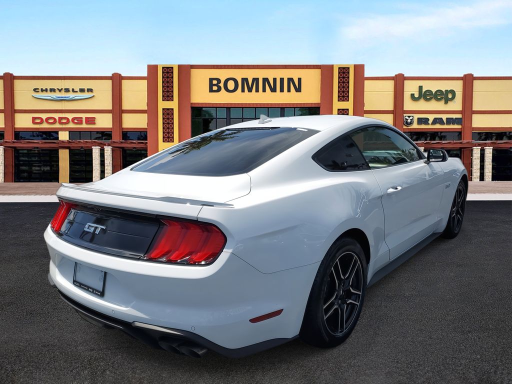 2023 Ford Mustang GT photo 3