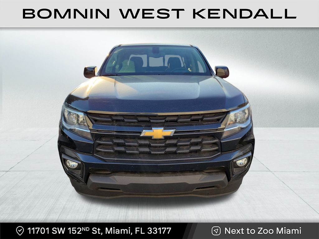 2022 Chevrolet Colorado LT photo 2