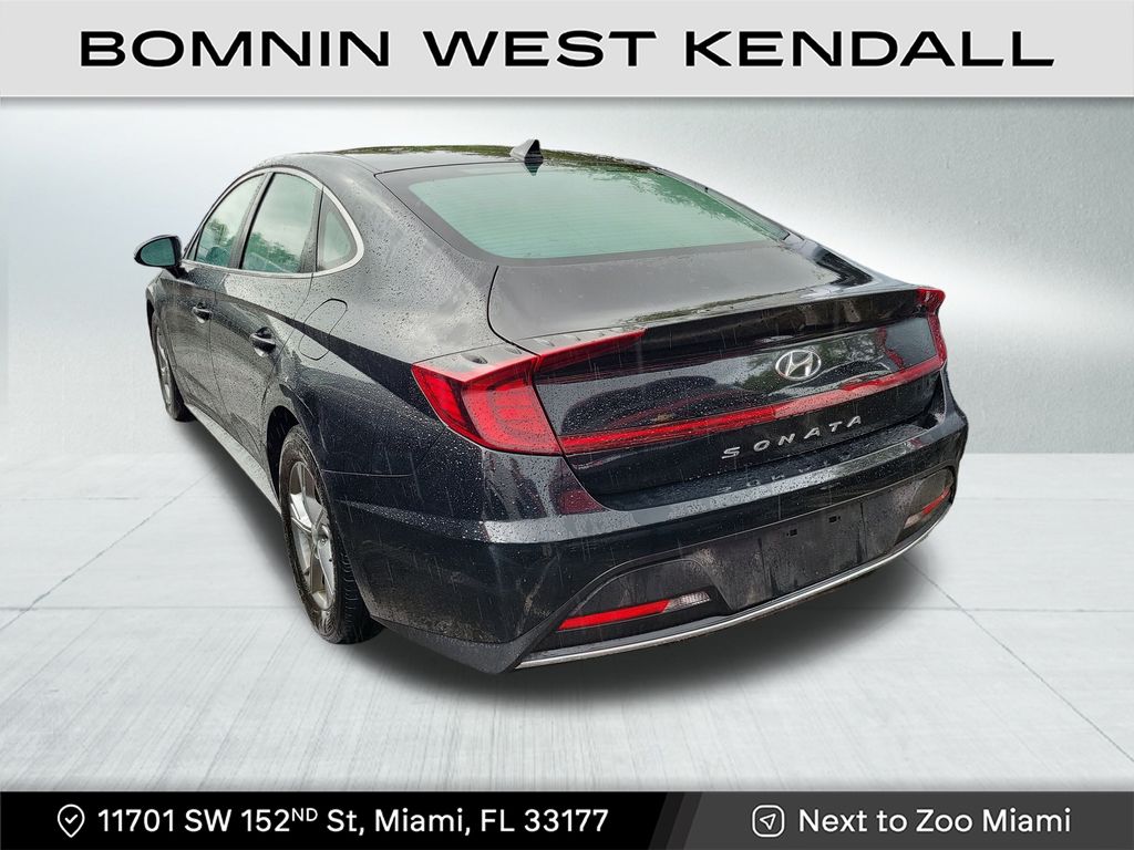 2023 Hyundai Sonata SE photo 3