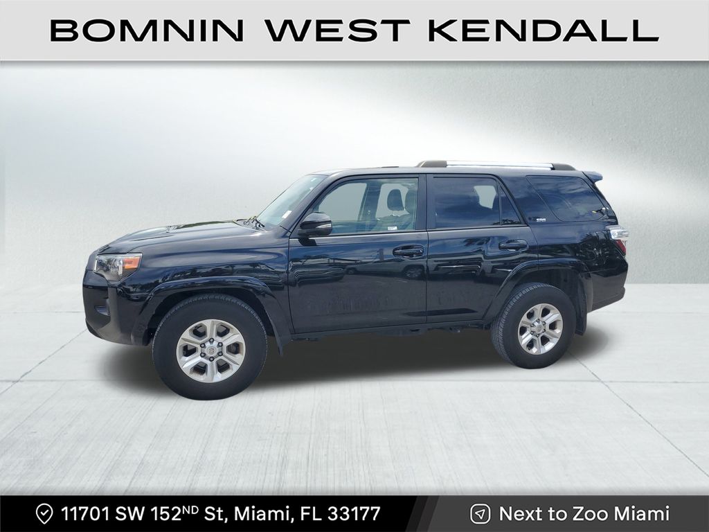 2023 Toyota 4Runner SR5 Premium photo 4