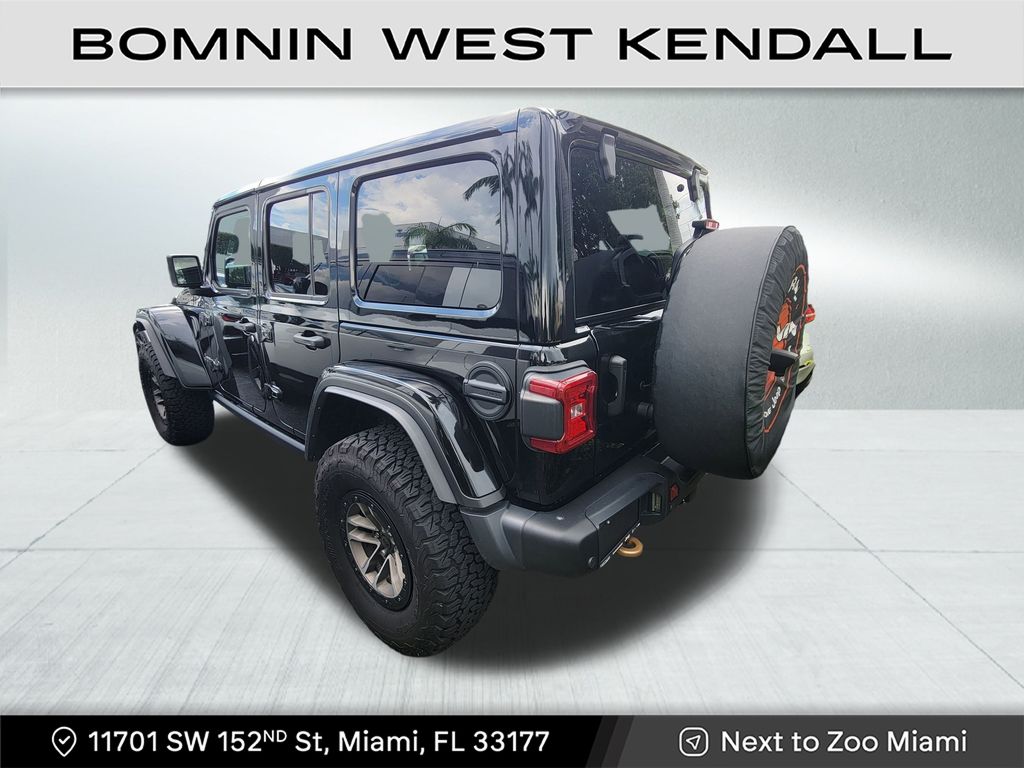 2024 Jeep Wrangler Rubicon 392 photo 3