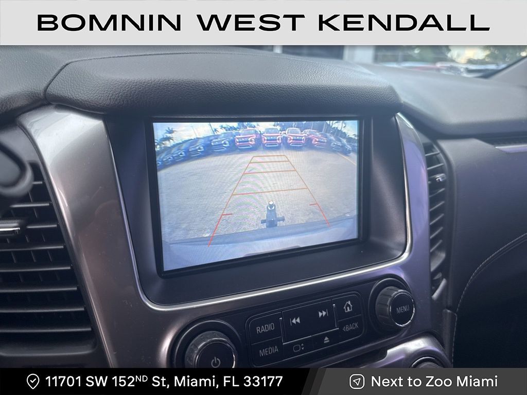 2020 Chevrolet Suburban LS photo 4