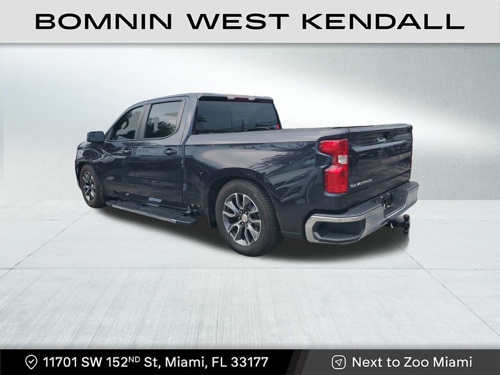 2023 Chevrolet Silverado 1500 LT photo 4