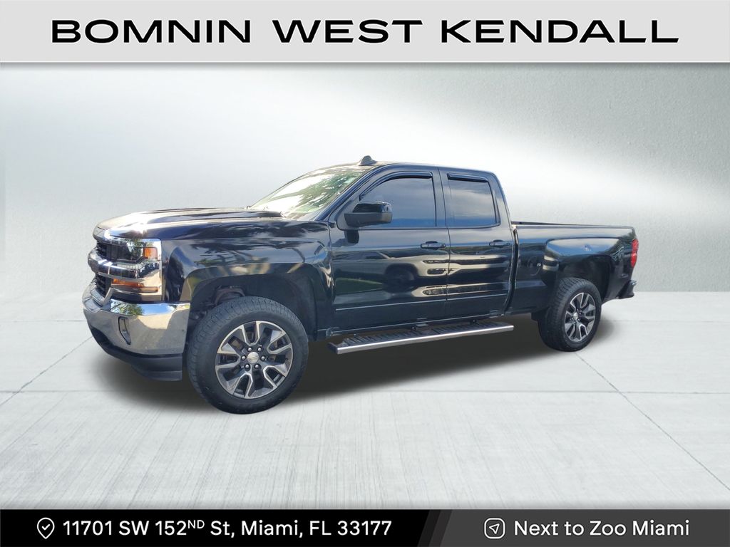 2017 Chevrolet Silverado 1500 LT photo 4