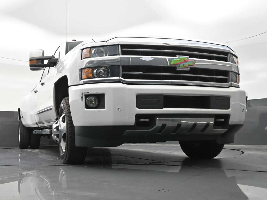 2019 Chevrolet Silverado 3500HD High Country - Photo 31