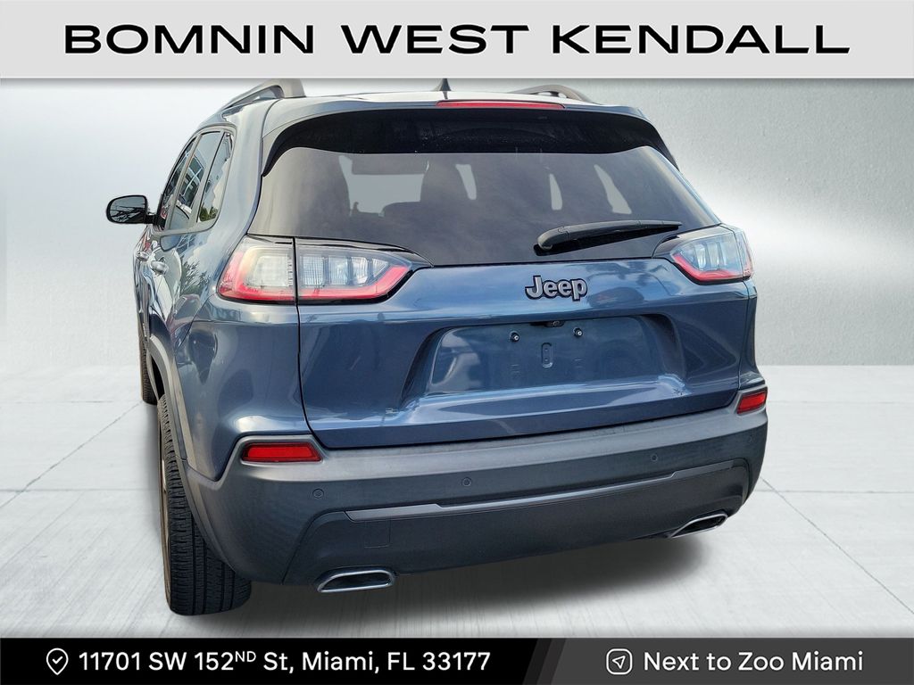 2021 Jeep Cherokee Latitude Lux photo 3