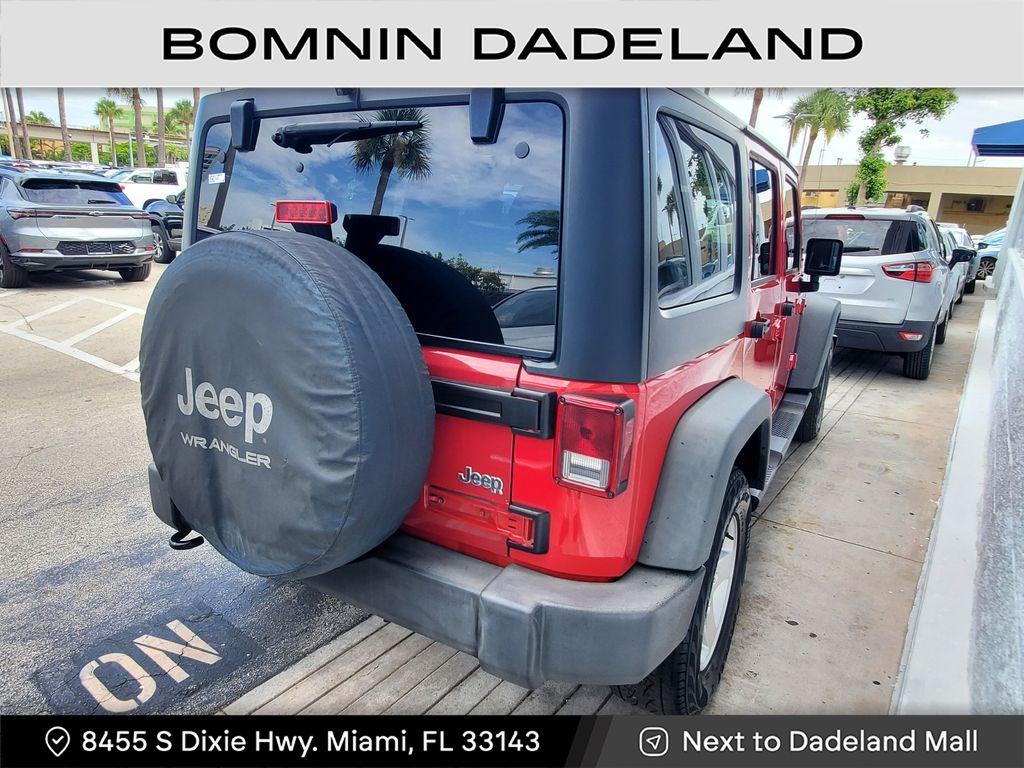 2018 Jeep Wrangler Unlimited Sport S photo 3