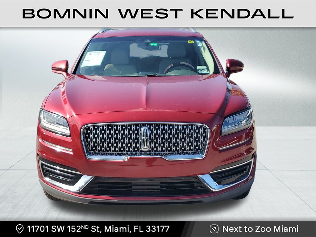 2019 Lincoln Nautilus Standard photo 2