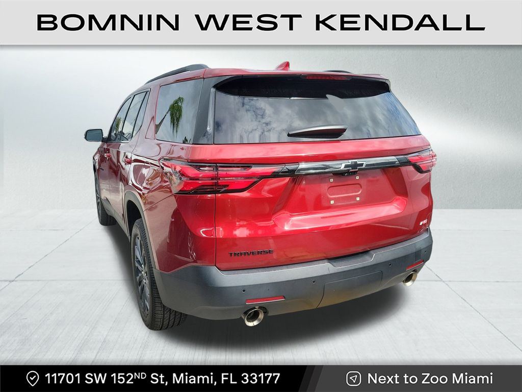2022 Chevrolet Traverse RS photo 3