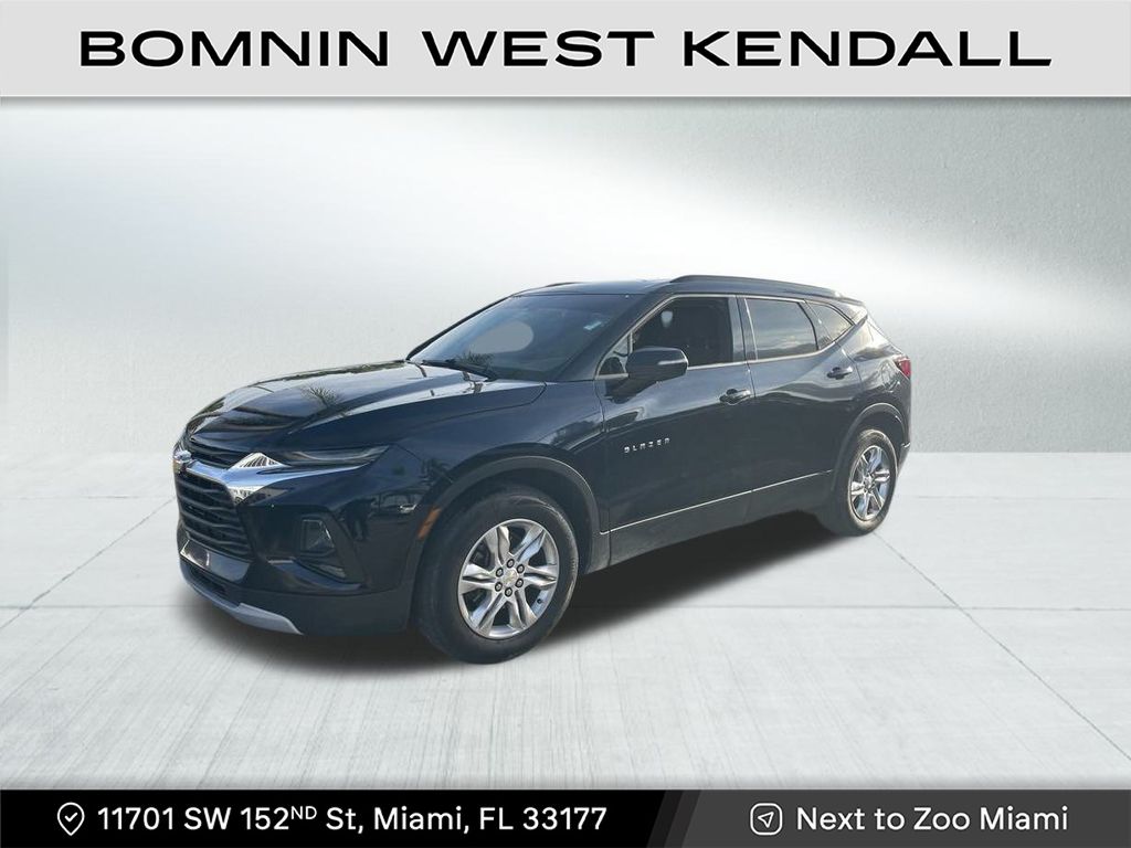 2020 Chevrolet Blazer 2LT photo 2