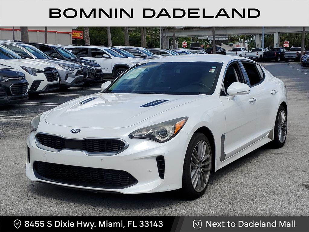 2018 Kia Stinger photo 2