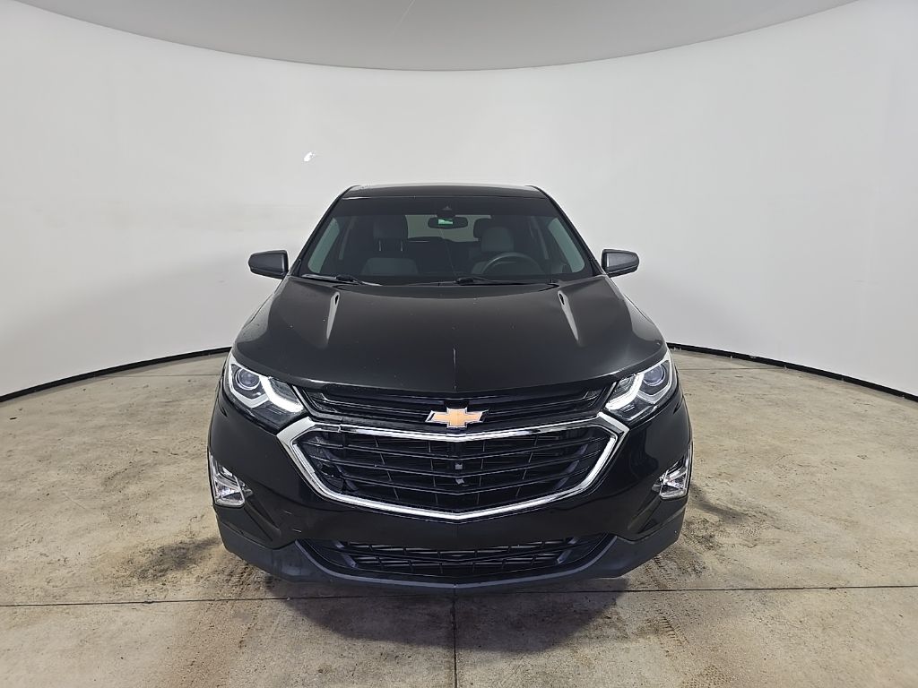 2020 Chevrolet Equinox LS photo 3