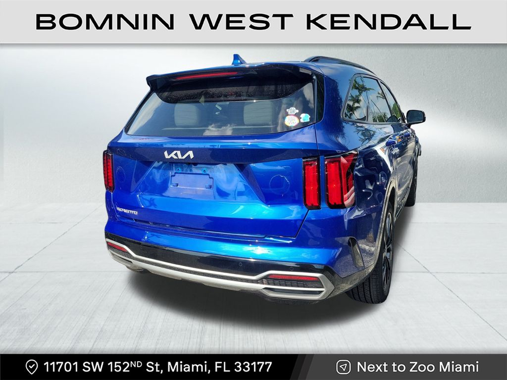 2023 Kia Sorento SX photo 4