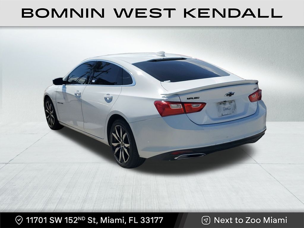 2021 Chevrolet Malibu RS photo 4