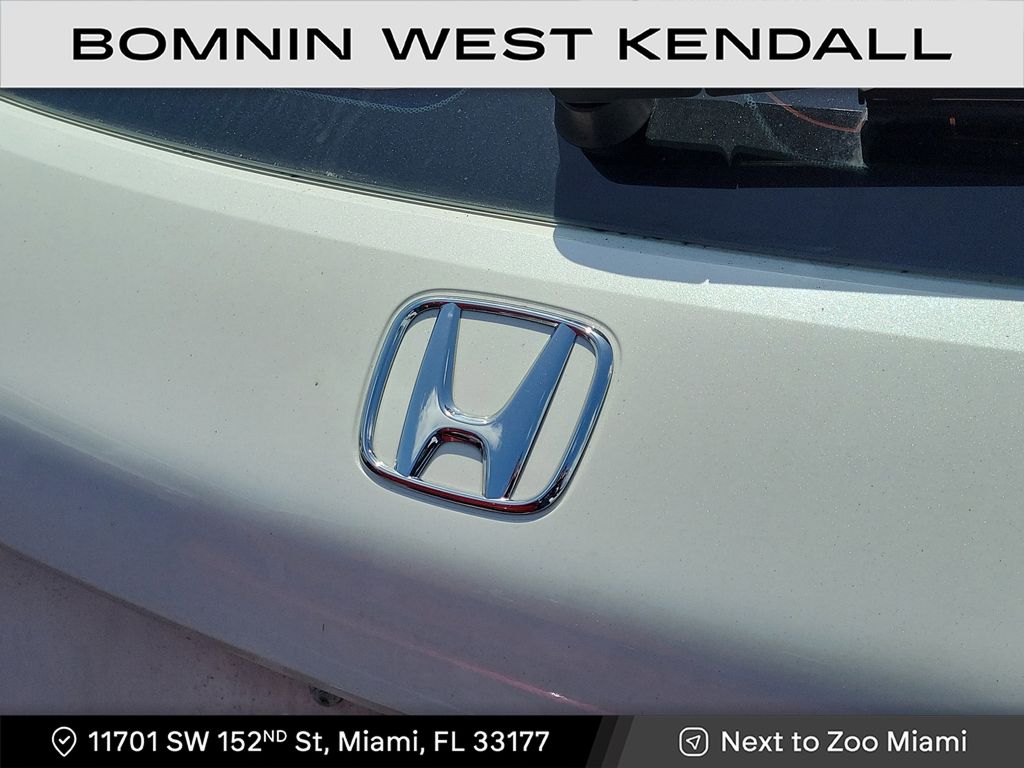 2023 Honda HR-V LX photo 4