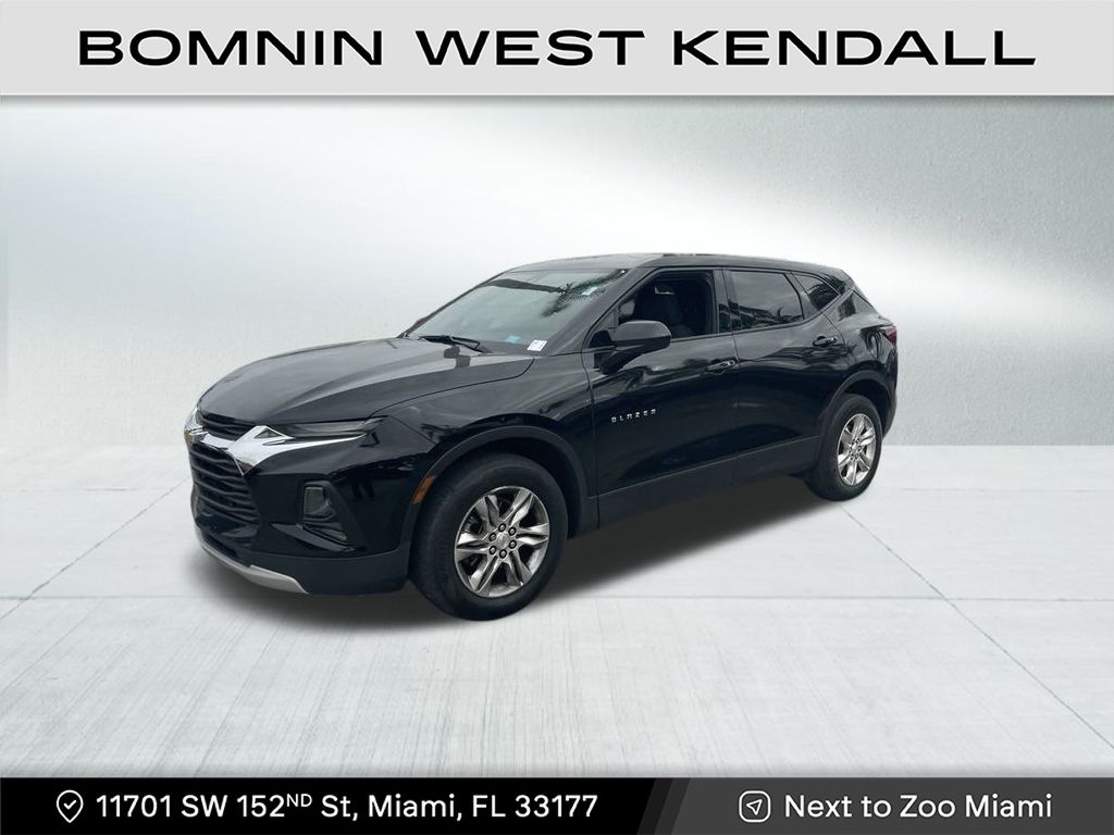 2021 Chevrolet Blazer 2LT photo 2