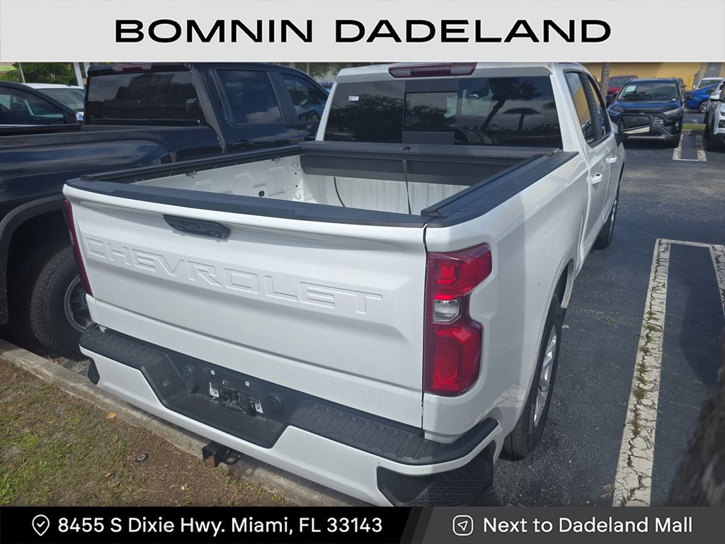 2023 Chevrolet Silverado 1500 RST photo 4