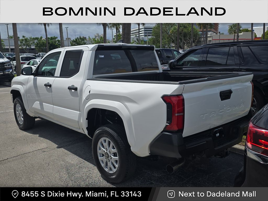 2024 Toyota Tacoma SR photo 3