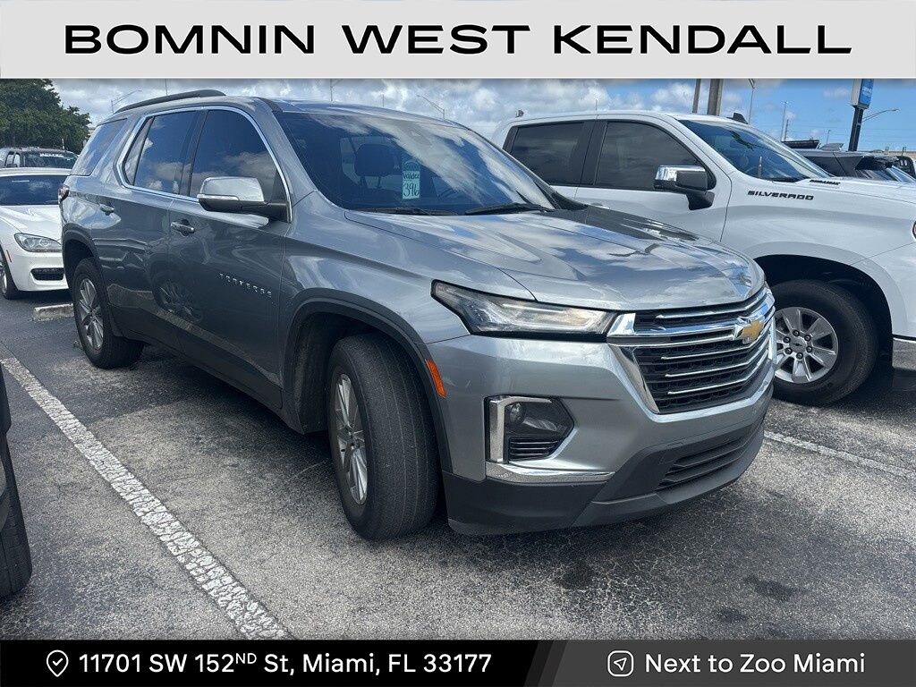 Used 2023 Chevrolet Traverse LT SUV